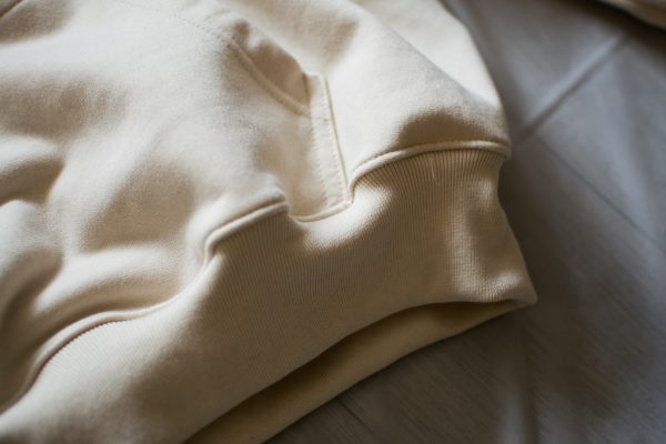 BlackMoon Hoodie Boxy Fit Crema - Imagen 3